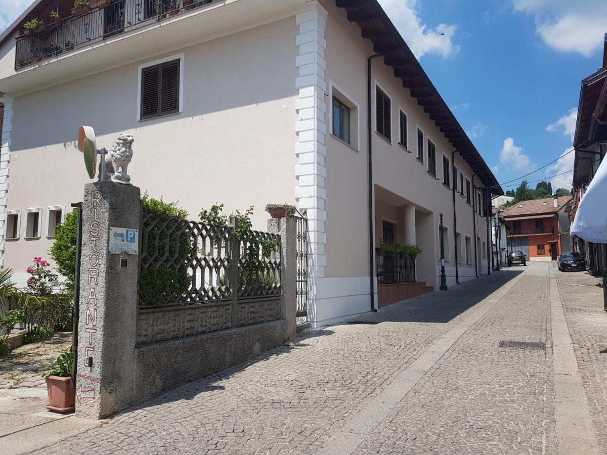 Hotel Ristorante Degli Amici Mongiana Exterior photo